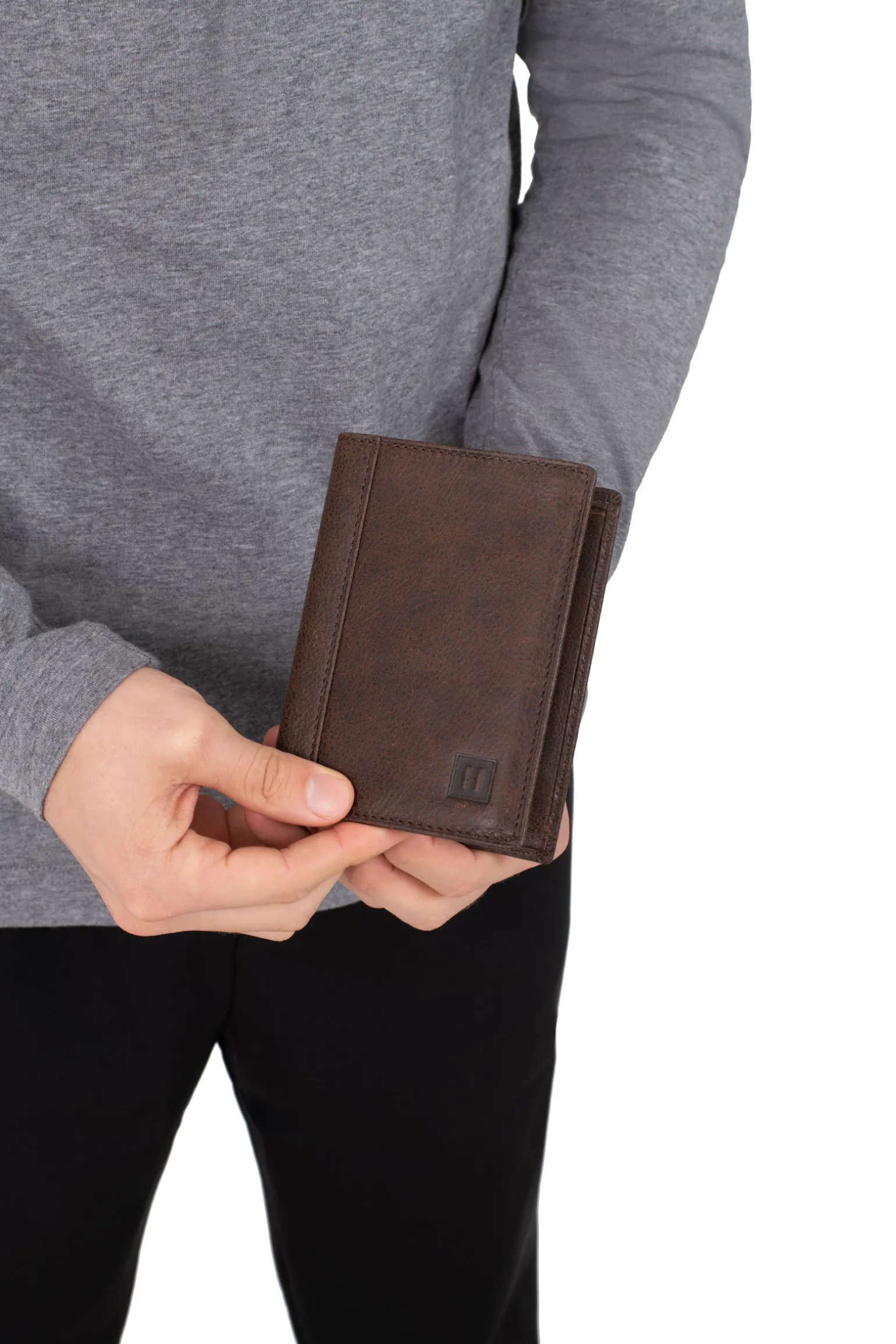 Portefeuille européen - 3 volets - Cuir